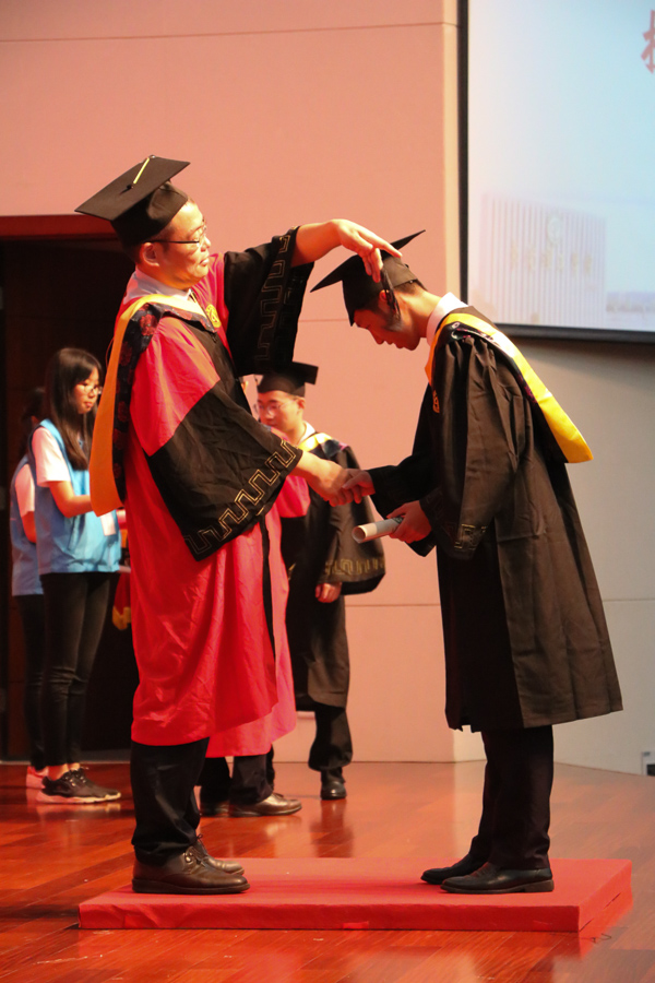 毕业学位授予仪式-2-.jpg