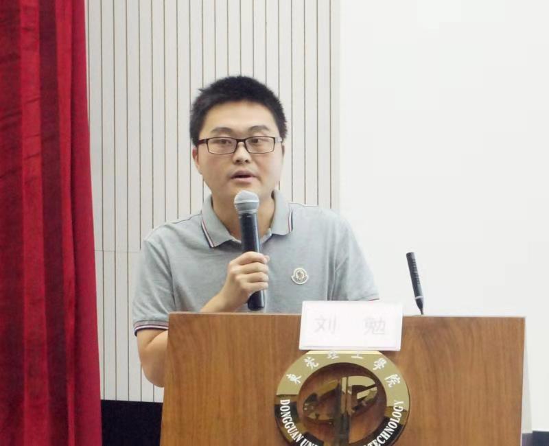 ​英国上市公司365联合莞馨社区举办第二期团校培训主题讲座3.jpg
