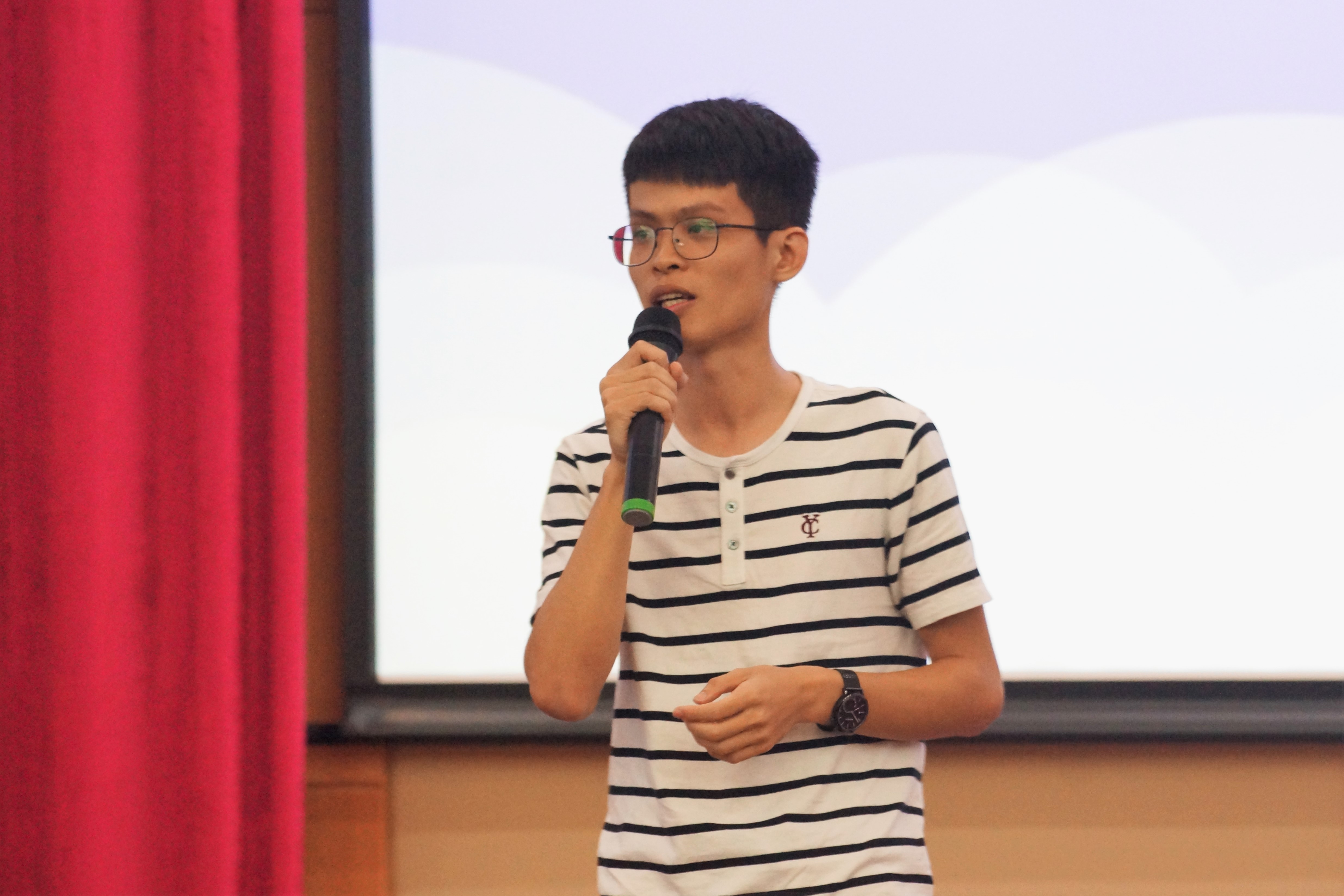 ​英国上市公司365举办学长-学习经验-生活技巧-分享会3.jpg